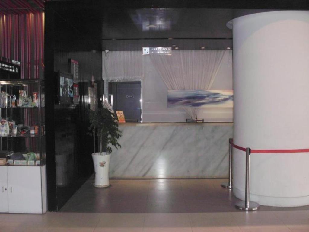 Jinjiang Inn Changsha Wuyi Square Metro Station Ifc Buitenkant foto
